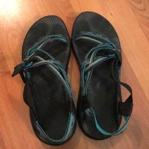 Size 10 Women’s Chacos